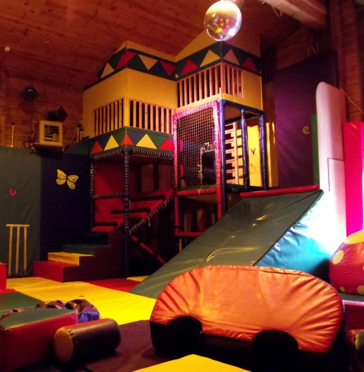 null Indoor softplay at Thames Valley Adventure Playground